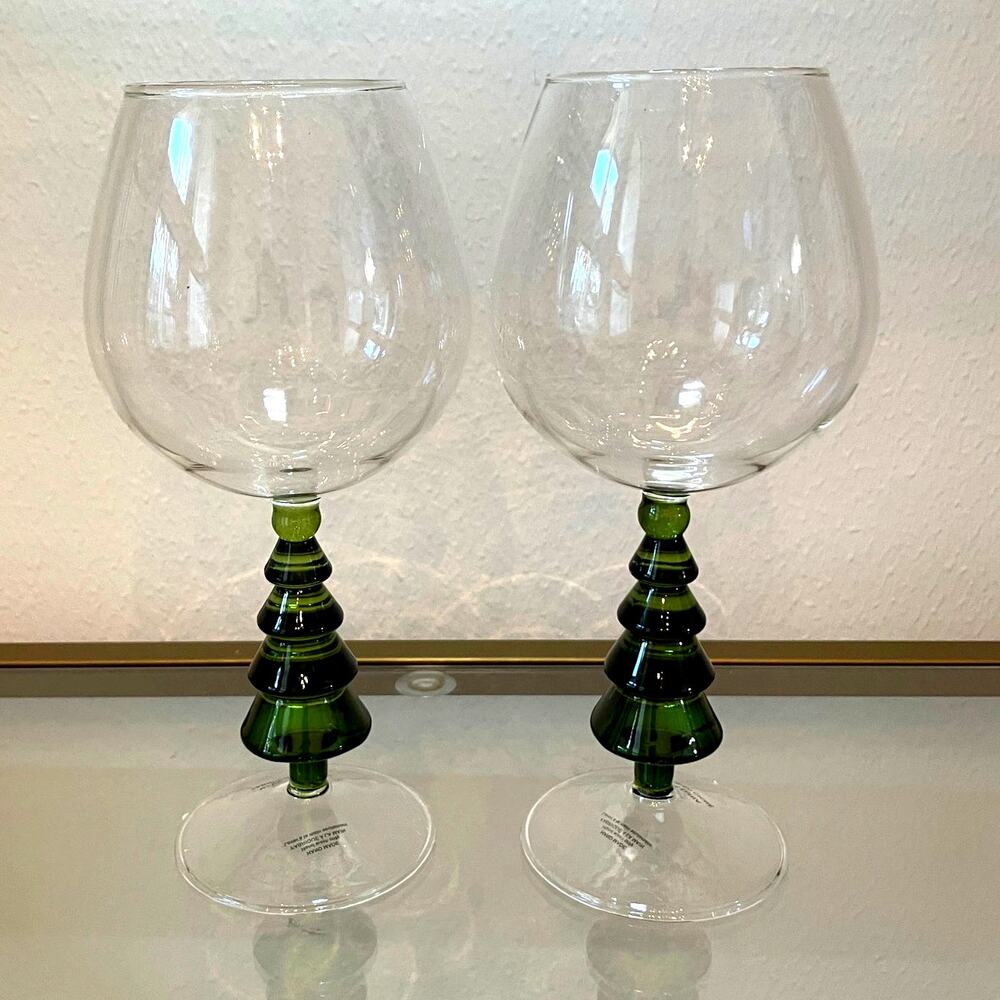 Green Christmas Tree Stem Wine Glass Set of 2 Holiday Glam 16oz NEW
